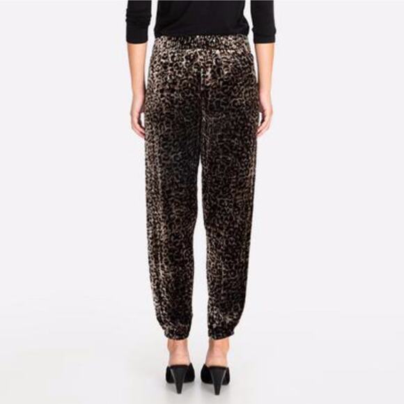 Johnny Was Velvet Animal Joggers Size XS Taupe Black Leopard Silk Pants JWLA - Picture 4 of 14